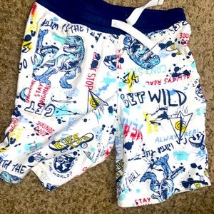 Boys tee/shorts set graphic